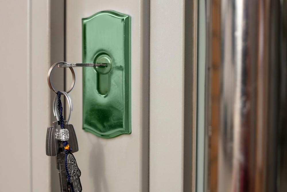 Locksmith working on a lock after getting SEO Optimisation